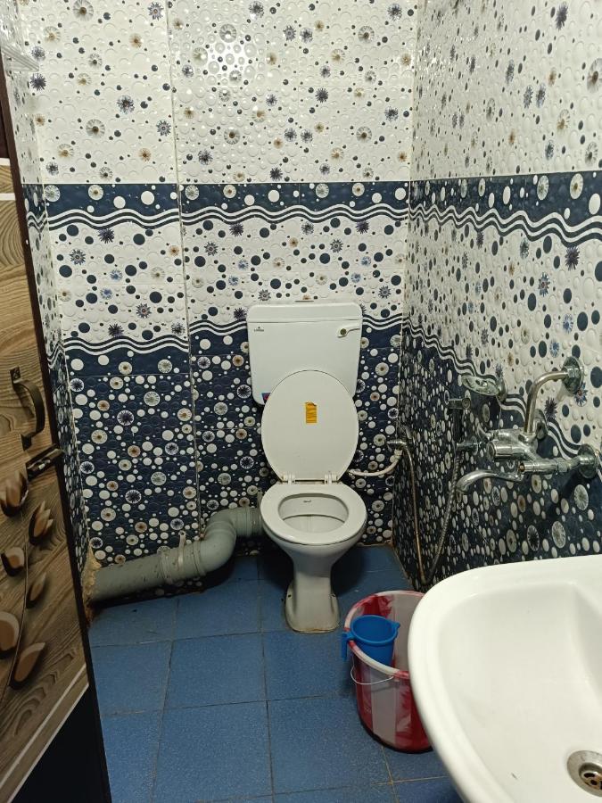 Hotel Atithi Grand Guwahati Esterno foto